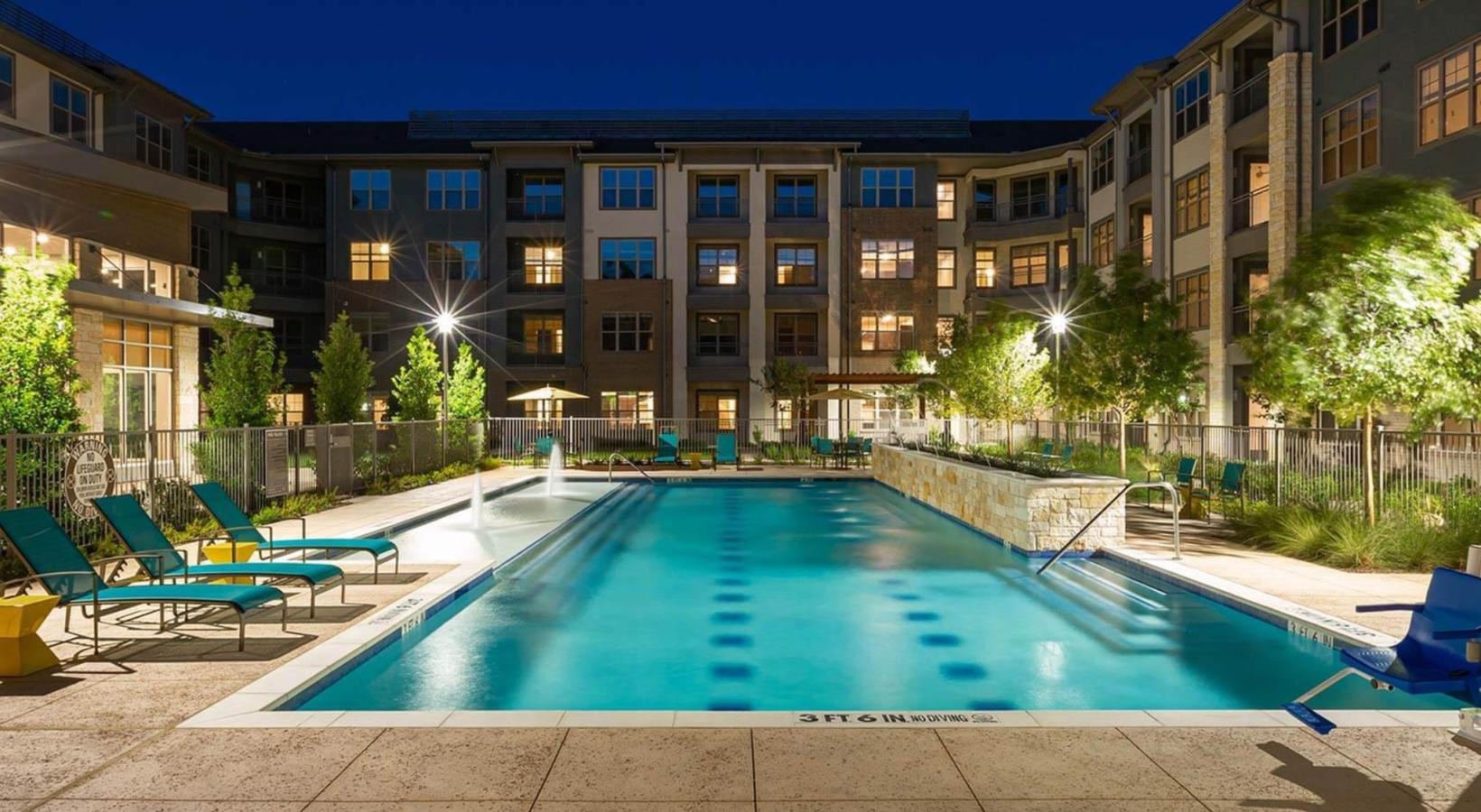 Senior Living Apartments In Plano Orchards At Market Plaza